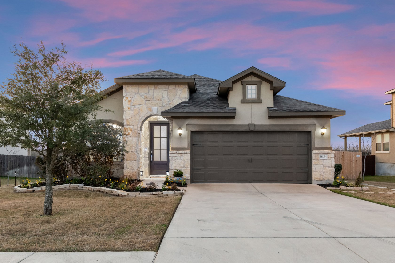 19204 Elk Horn Drive Pflugerville, TX 78660 ERA Colonial Real Estate
